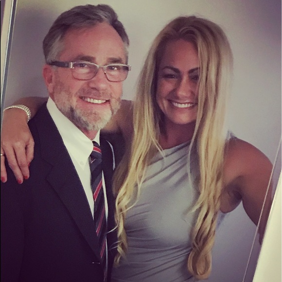 Meet your Posher, Jennifer - Picture 4 of 15